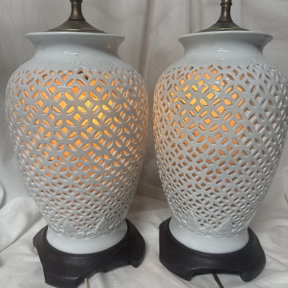 2 VTG Toyo Blanc de Chine Lamp Dual Light MCM Reticulated Ginger Jar Hollywood - Picture 5 of 16